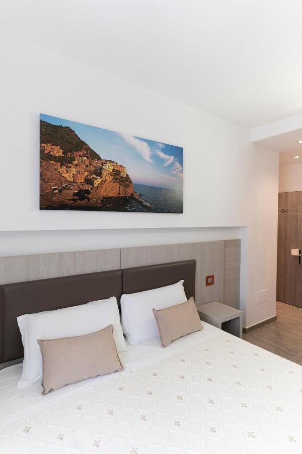 Eden Rooms La Spezia Ngoại thất bức ảnh