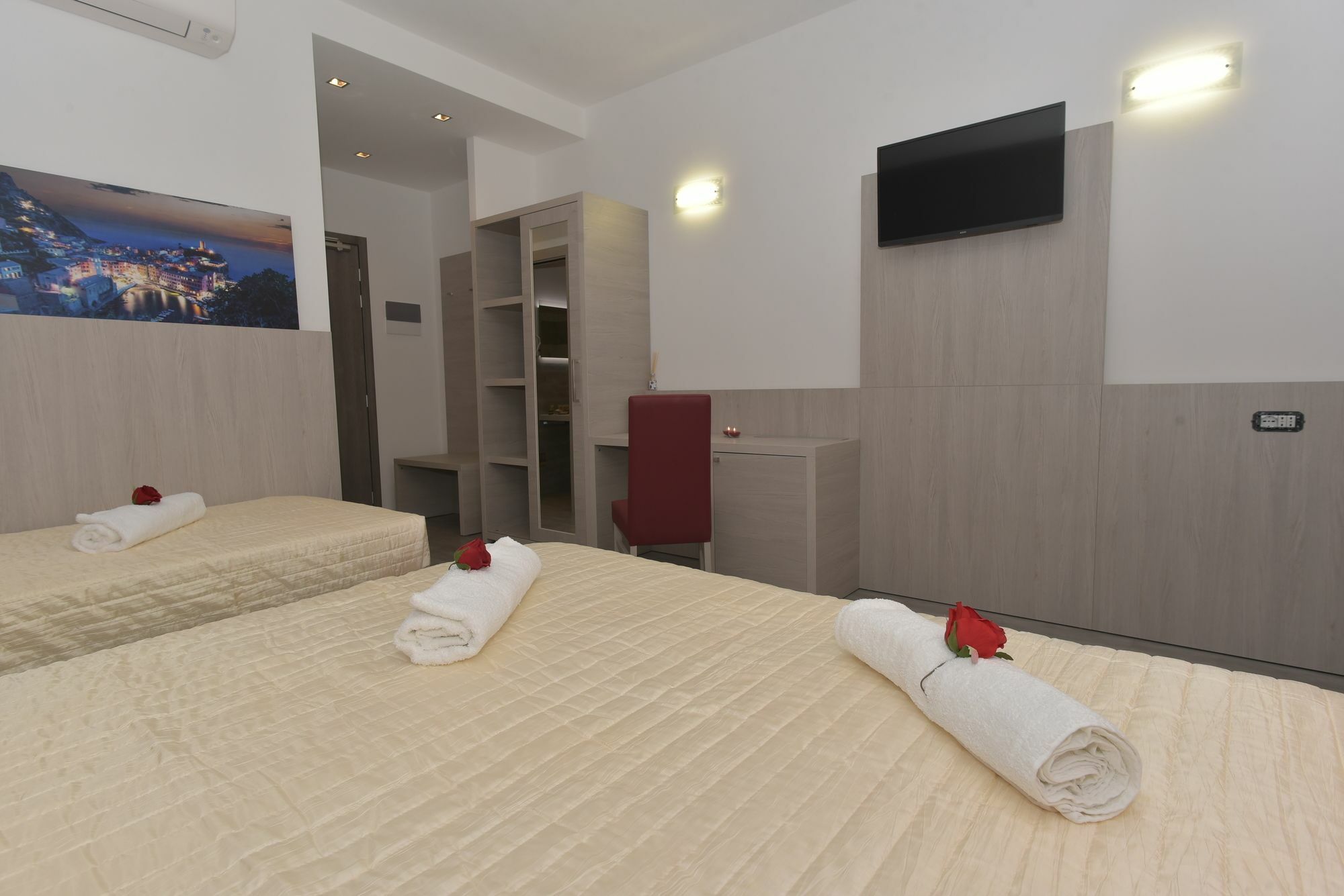 Eden Rooms La Spezia Ngoại thất bức ảnh